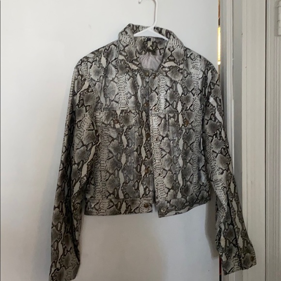 Jacket - Picture 1 of 3